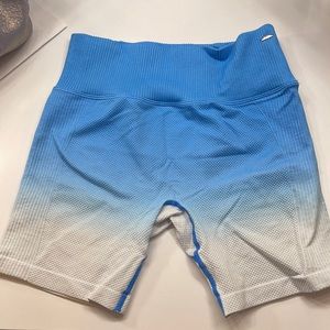 Pink ombré biker shorts